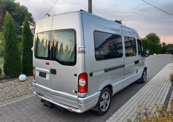 Nissan Interstar cena 22900 przebieg: 520000, rok produkcji 2004 z Parczew małe 137